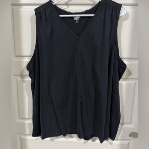 3X Lands' End Black Tank Top with edge detail. Layering sleeveless